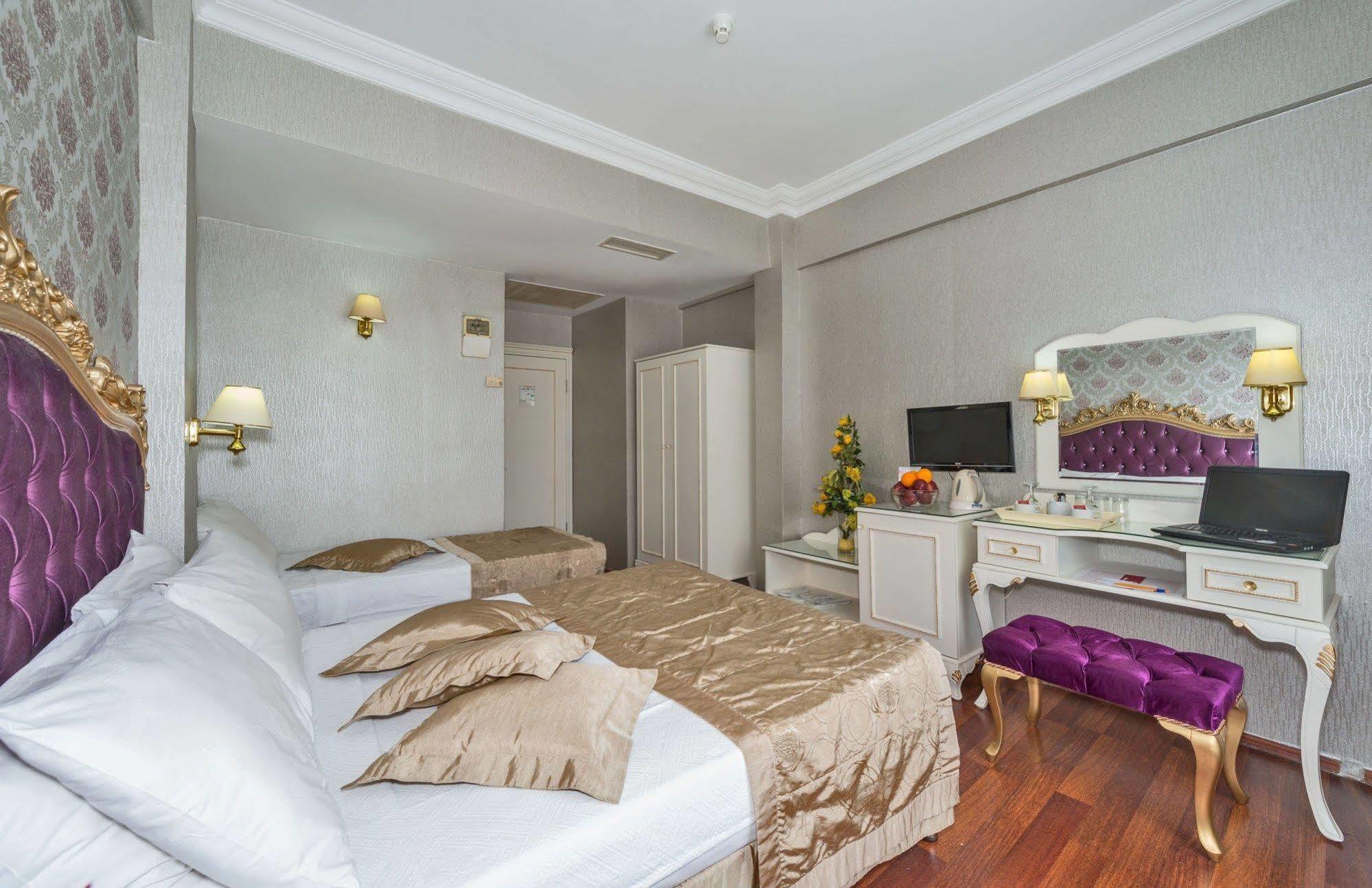 Santa Sophia Hotel - İstanbul Esterno foto